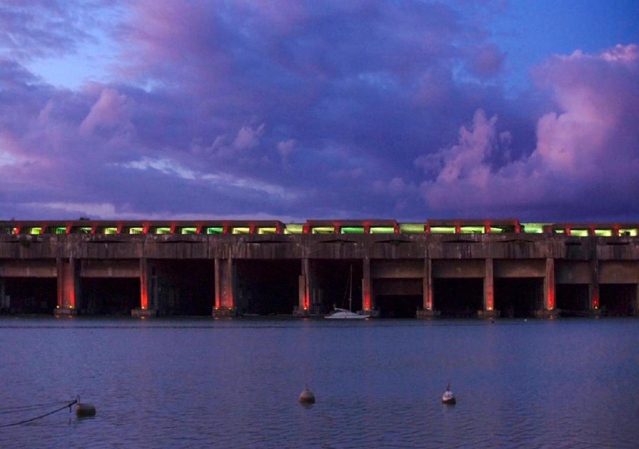 Hotel Le Bateau Ivre à Bordeaux Extérieur photo